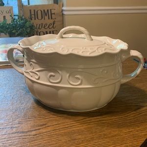 Celebrating Home Veranda Bean Pot